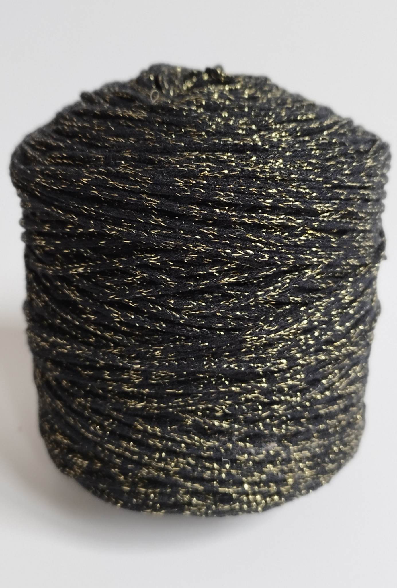 Macrame Cake - 2 mm - Zlatý Lurex 
